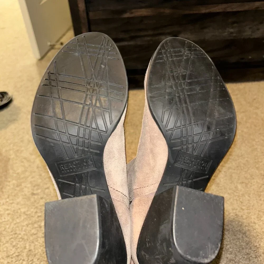 Booties - Picture 4 of 5